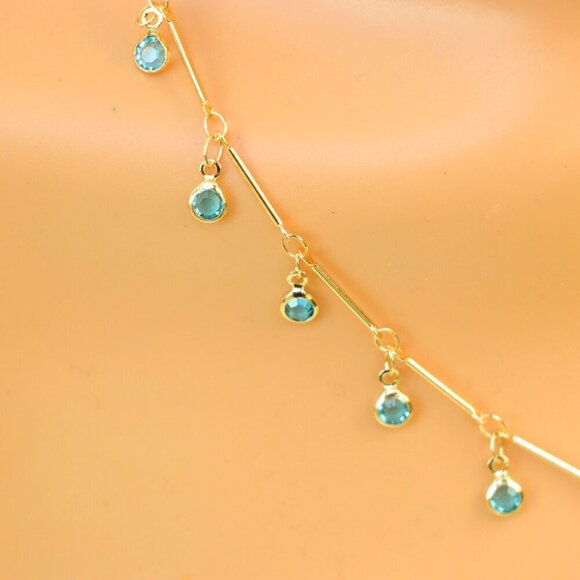 Minimalist Necklace, Sleek & Modern Design, Women’s Fashion, YC110500-N - Picture 9 of 10